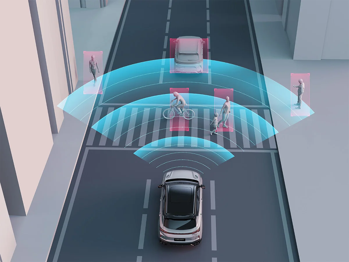 Frânare autonomă de urgență Geely Coolray